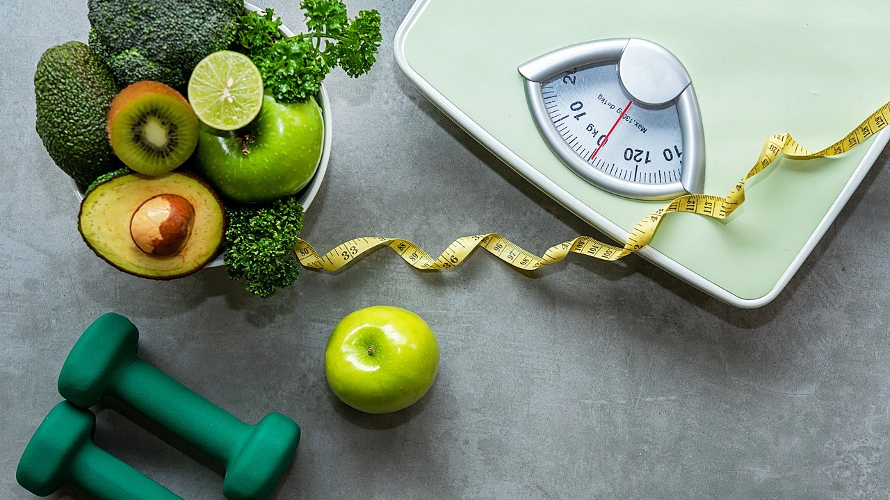 Diet,And,Healthy,Life,Loss,Weight,Slim,Concept.,Organic,Green
